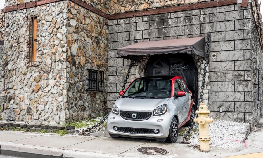  Smart ForTwo Prime Coupe Electric Drive 2016 года  (NA) (фото 15 из 30)